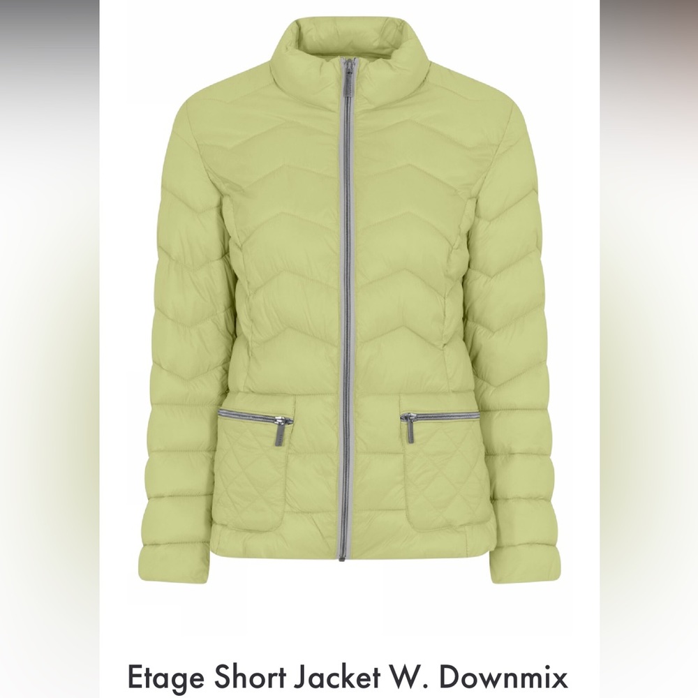Etage, ultra licht, light yellow down mix jacket.